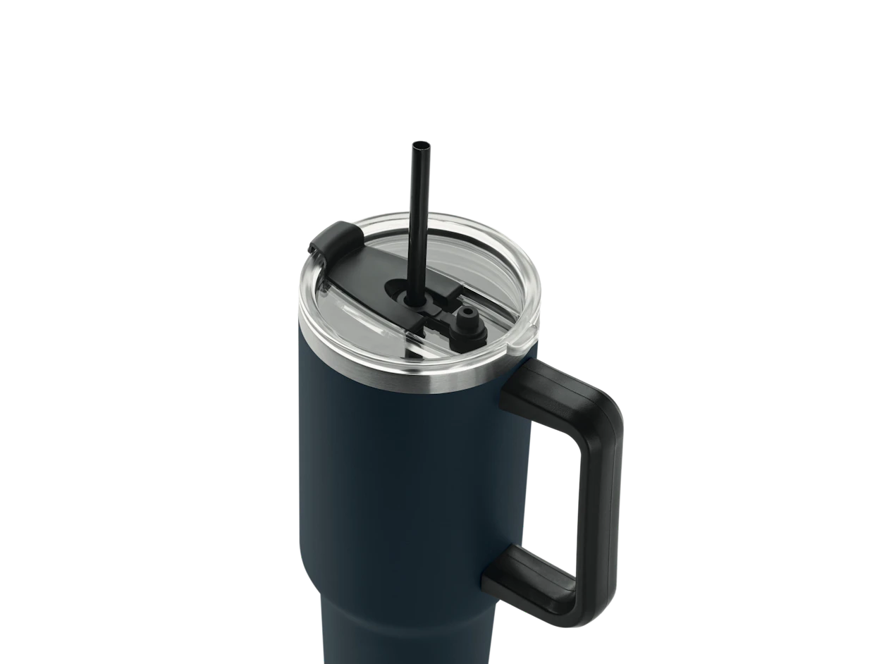 Individueller Tumbler aus recyceltem Edelstahl doppelwandig 1200ml 3