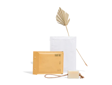 Unbedruckte nachhaltige gepolsterte Versandtasche