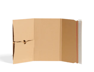 Rozłożone pudełko typu rollbox